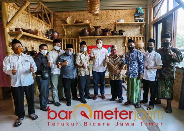 Satu Suara: Alumni Ponpes Tebuireng Dukung Eri Cahyadi