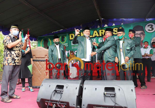 PKM di Masa Corona, Fakultas Teknik Unesa Berbagi Sembako