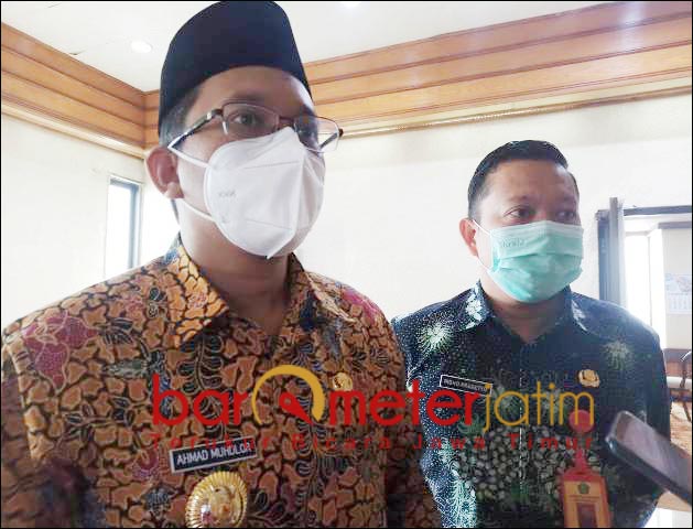 Sabar, Warga Sidoarjo Mei, Gus Muhdlor Betonisasi Jalan Rusak