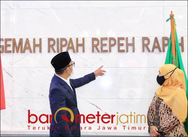 Urusan Desain Masjid, Khofifah Minta Dibuatkan Kang Emil