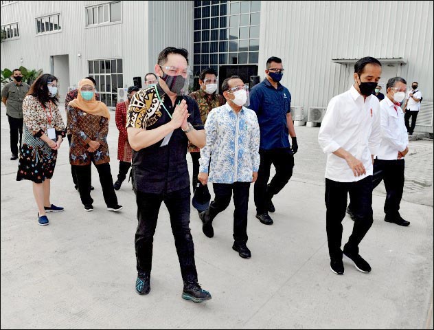 Pesta Ultah Ide Sekda, Bara JP: Khofifah Kena Jebakan Batman!