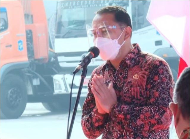 Jokowi Beri Dua Jempol untuk Risma, Khofifah Tepuk Tangan