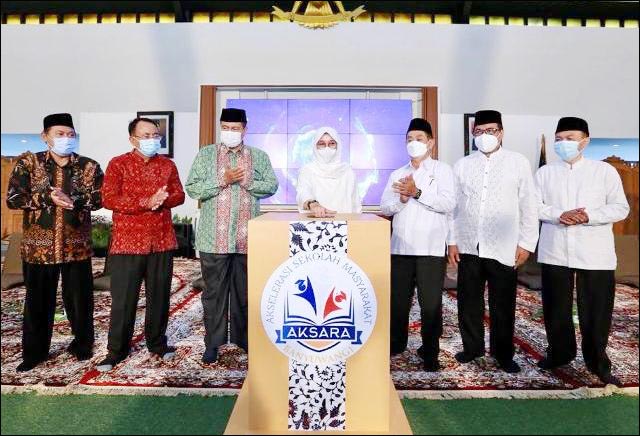 Diluncurkan Program Aksara Banyuwangi Diikuti 9 Ribu Warga