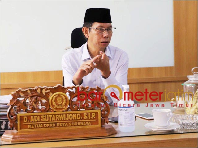 Ketua DPRD Surabaya Positif Covid-19, Tertular Dari Mana