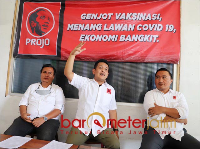 Vaksinasi Mengendur, Projo Sebar 12 Ribu Dosis di Jatim