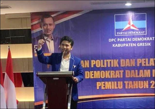 Buka Diklat Demokrat Gresik, Pesan Emil ke Kader: Luruskan Niat Berpolitik