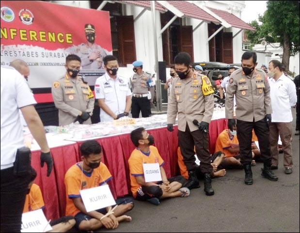 Penghujung 2021, Polrestabes Surabaya Gulung Jaringan Narkoba