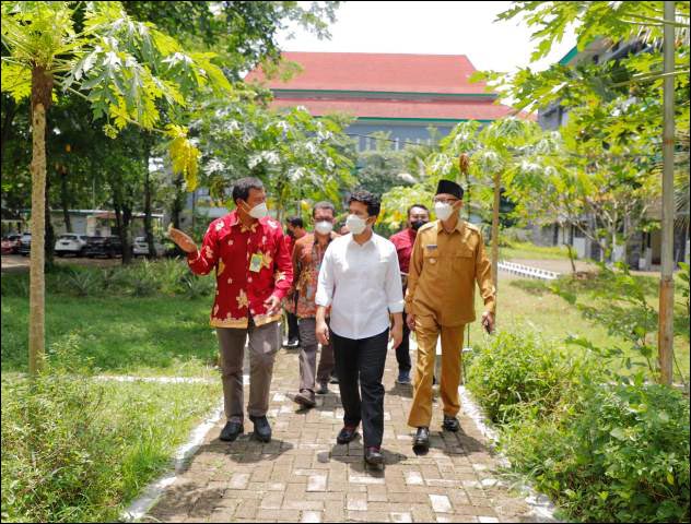 Emil Dardak: Kesehatan Petani Tak Terjaga, Ekonomi Jatim Akan Terganggu