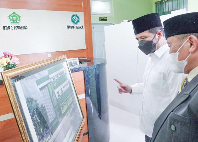 Diresmikan Emil Dardak, Asrama Terpadu Mahad Masada Dibiayai SBSN Rp 4 M