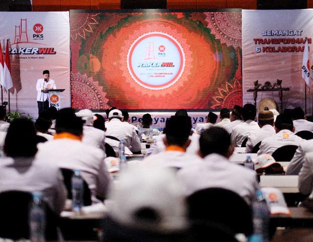 Rakerwil, Ketua PKS Jatim Lecut Kader Rangkul Berbagai Kalangan untuk Bergabung