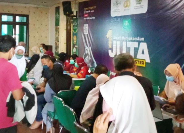 Dukung Tradisi Mudik Lebaran, PWNU Jatim Sukseskan 1 Juta Vaksin Booster