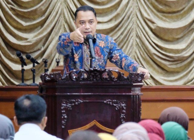 Peringatan Keras Eri Cahyadi ke Pejabat Pemkot Surabaya: Tak Penuhi Target Silakan Mundur