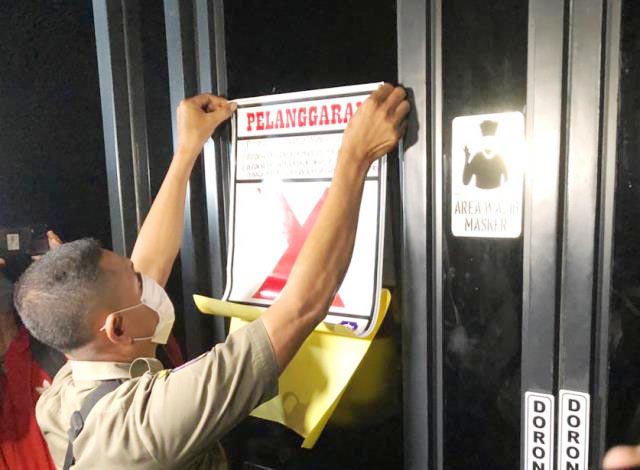 Buntut Panjang Dugaan Penistaan Agama, 3 Outlet Holywings di Surabaya Ikut Disegel