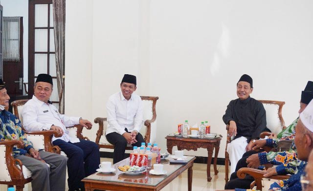 PMK Masih Mewabah Jelang Idul Adha, Ketum MUI Jatim: Butuh Kerja Sama Ulama-Umara