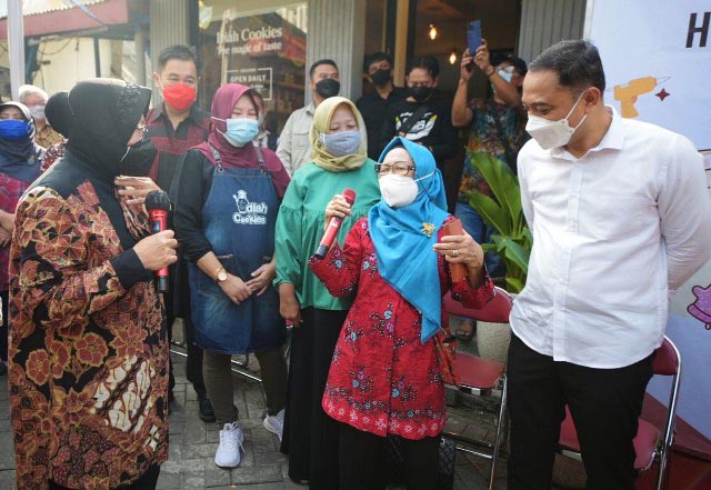Risma Usung Program Pahlawan Ekonomi yang Dibuatnya di Surabaya Jadi Percontohan Nasional