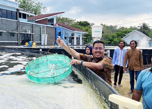Motivasi Berwirausaha, Anwar Sadad Usung Anak Muda Kunjungi MSF di Situbondo