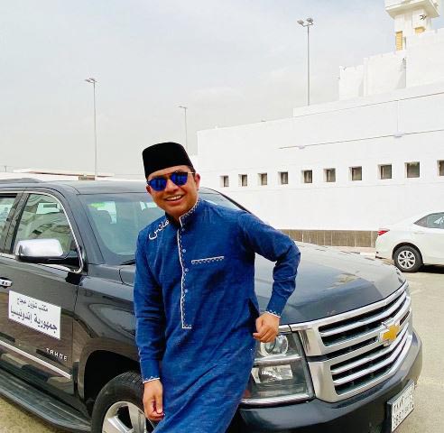 Catatan Gus Hans dari Makkah: Dukun Vs Pesulap, Kapitalisasi Agama Berkedok Kearifan Lokal