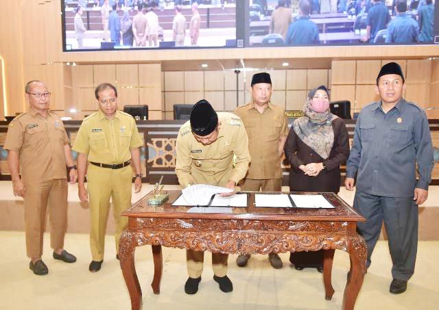 Rancangan Perubahan KUA-PPAS 2022 Lamongan Disetujui, DPRD Dukung Strategi Utama Pemkab