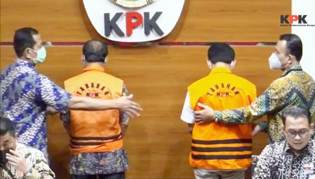 Eks Kepala Bappeda Jatim Tersangka Suap, Diduga Kantongi Rp 10,25 Miliar!