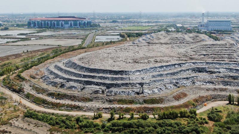 Jelang Piala AFC U-20, Pemkot Surabaya Habis-habisan Lenyapkan Bau Sampah di Stadion GBT