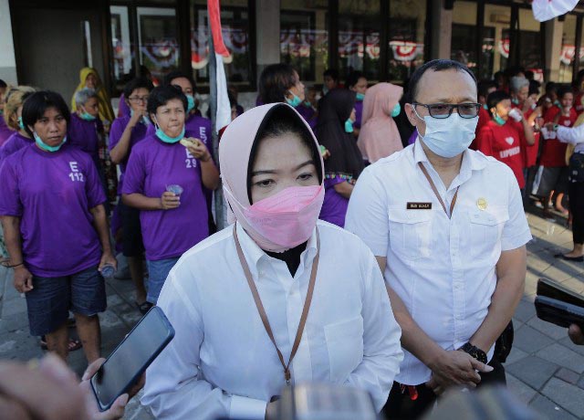 Bikin Elus Dada Puluhan Anak di Surabaya Tega Serahkan Orang Tuanya ke Panti Sosial