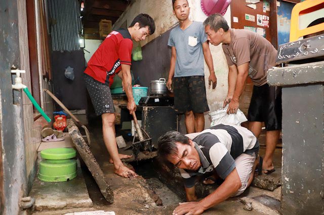 Surabaya Bergerak Hidupkan Tradisi Gotong Royong Warga dalam Keberagaman
