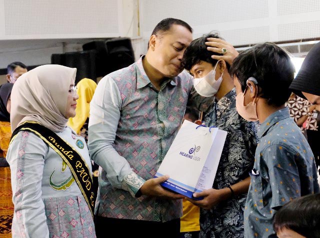 Tahun Depan Pemkot Surabaya Rekrut 140 Anak Disabilitas, Eri Cahyadi: Balai Kota Rumah Rakyat