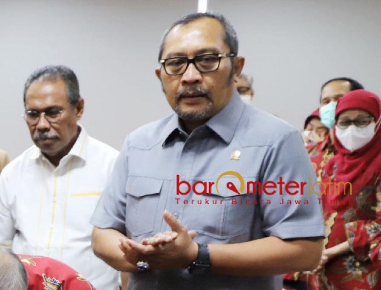 KPK Duga Sahat Terima Rp 5 M dari Kasus Suap Hibah APBD Jatim, Mengalir ke Mana Saja?