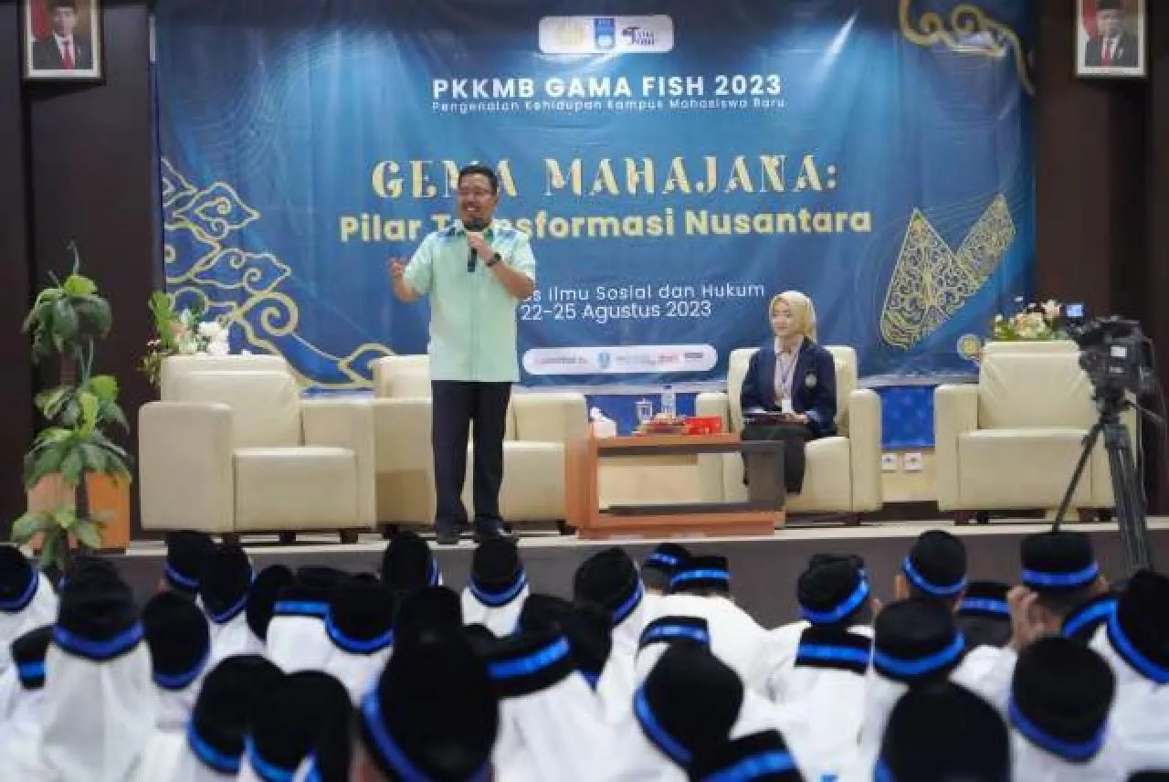 Lecut Motivasi 1.500 Maba FISH Unesa, Ketua Gerindra Jatim Anwar Sadad: Seperti Bertemu Masa Depan!