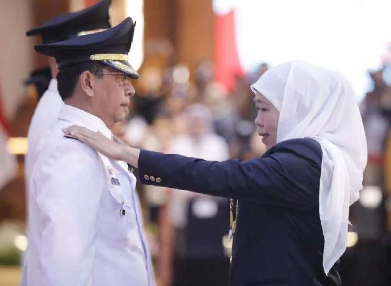 Orang Miskin di Jatim Capai 4,1 Juta, Khofifah Minta Pj Bupati dan Wali Kota Tangani Kemiskinan Ekstrem!