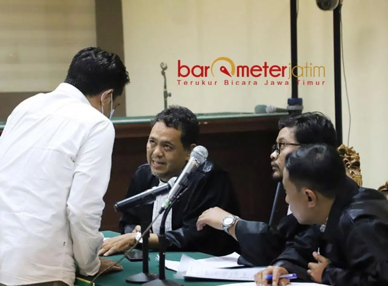 Jadi Perantara Suap Dana Hibah Jatim Rp 2,750 M untuk Sahat, Rusdi Divonis 4 Tahun Penjara!