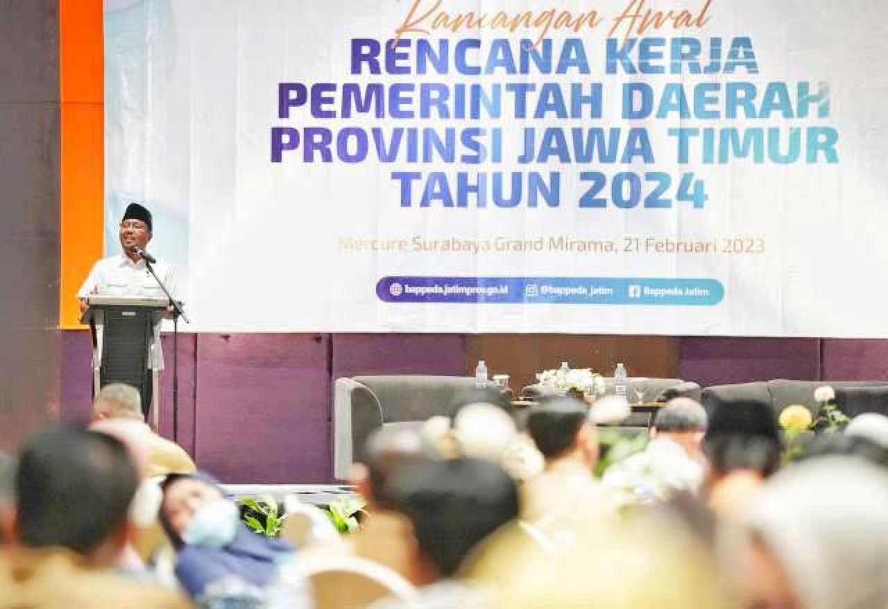 Bicara di Forum Ranwal RKPD 2024, Anwar Sadad Puji Pembangunan Jatim Selangkah Lebih Maju!
