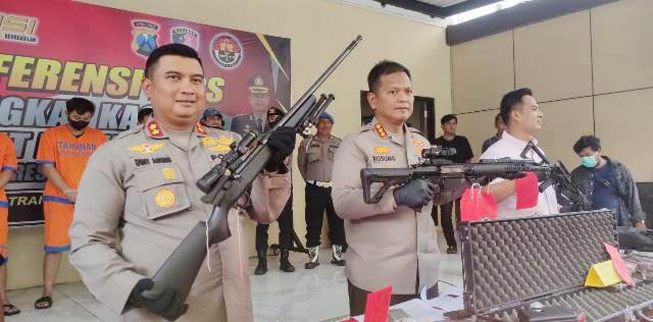 Polresta Sidoarjo Bongkar Sindikat Jual Beli Senjata Api, Khawatir Akan Dikirim ke Kelompok Separatis!