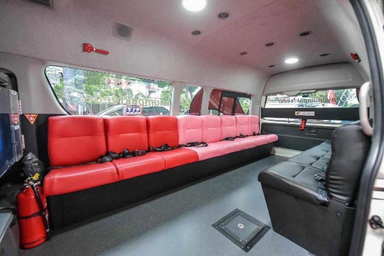 Eri Cahyadi Wajibkan ASN Surabaya Gunakan Angkutan Umum: Harus Beri Contoh!