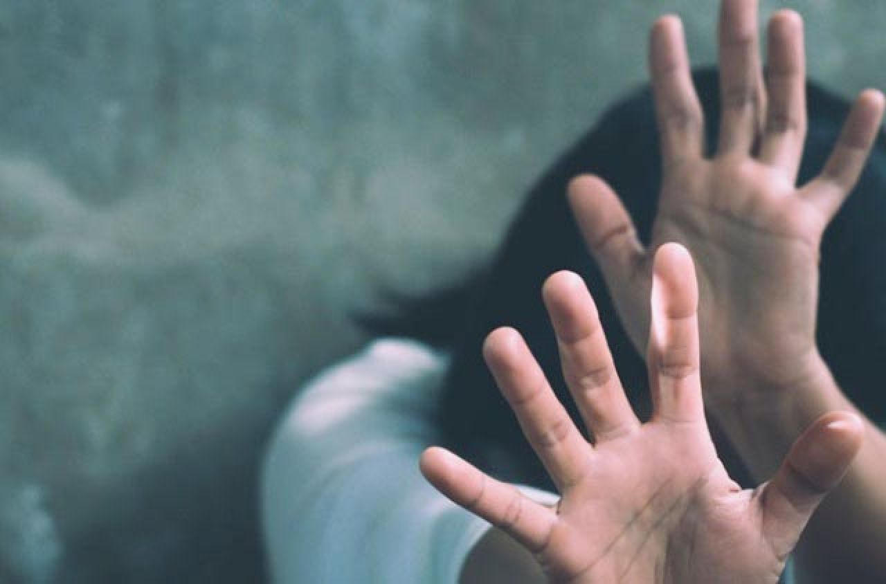 Terjadi di Sidoarjo! Bocah 8 Tahun Disiksa Ibu Kandung, Dipukul hingga Disetrika