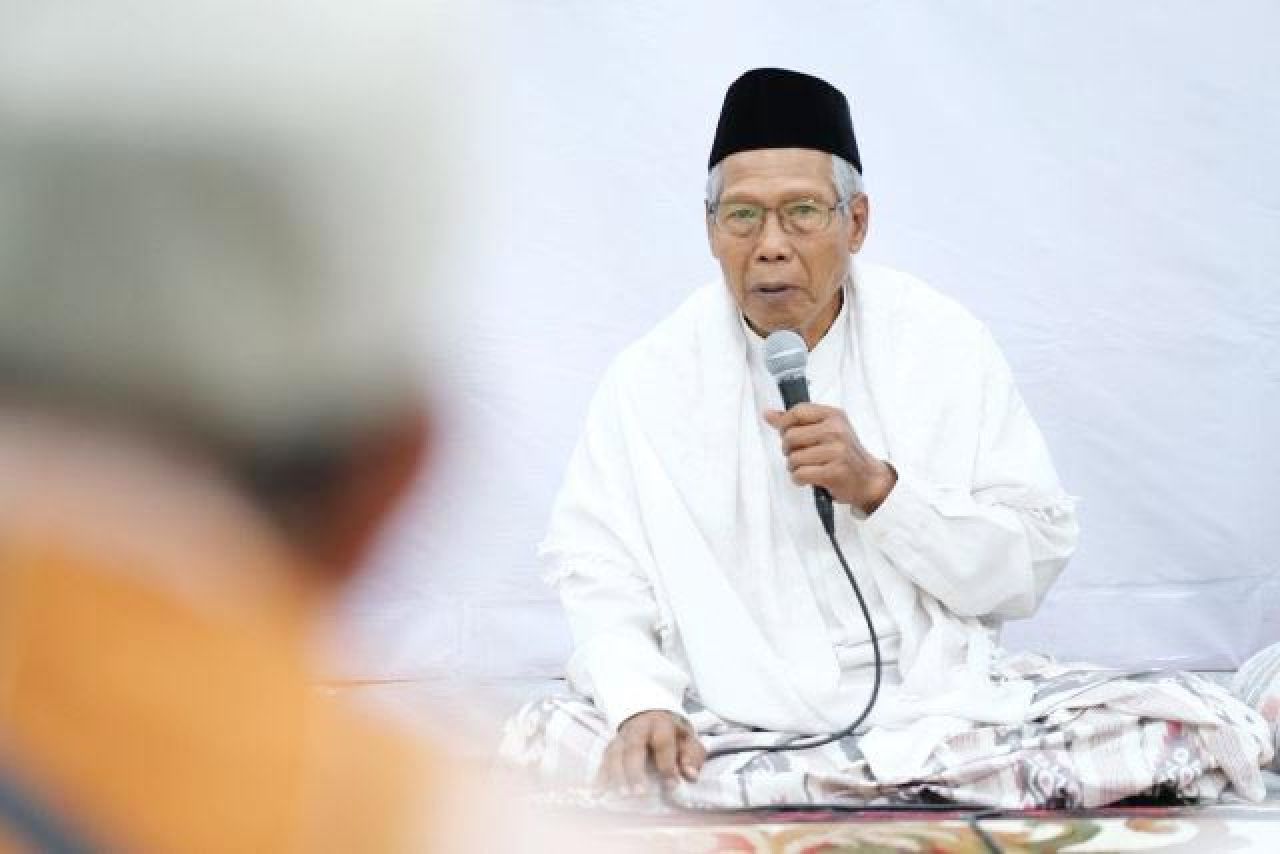 Pasang Badan Dukung PKS, Ketum Thoriqoh Sathoriyah An Nadhliyah Rela Tak Disukai Banyak Orang!