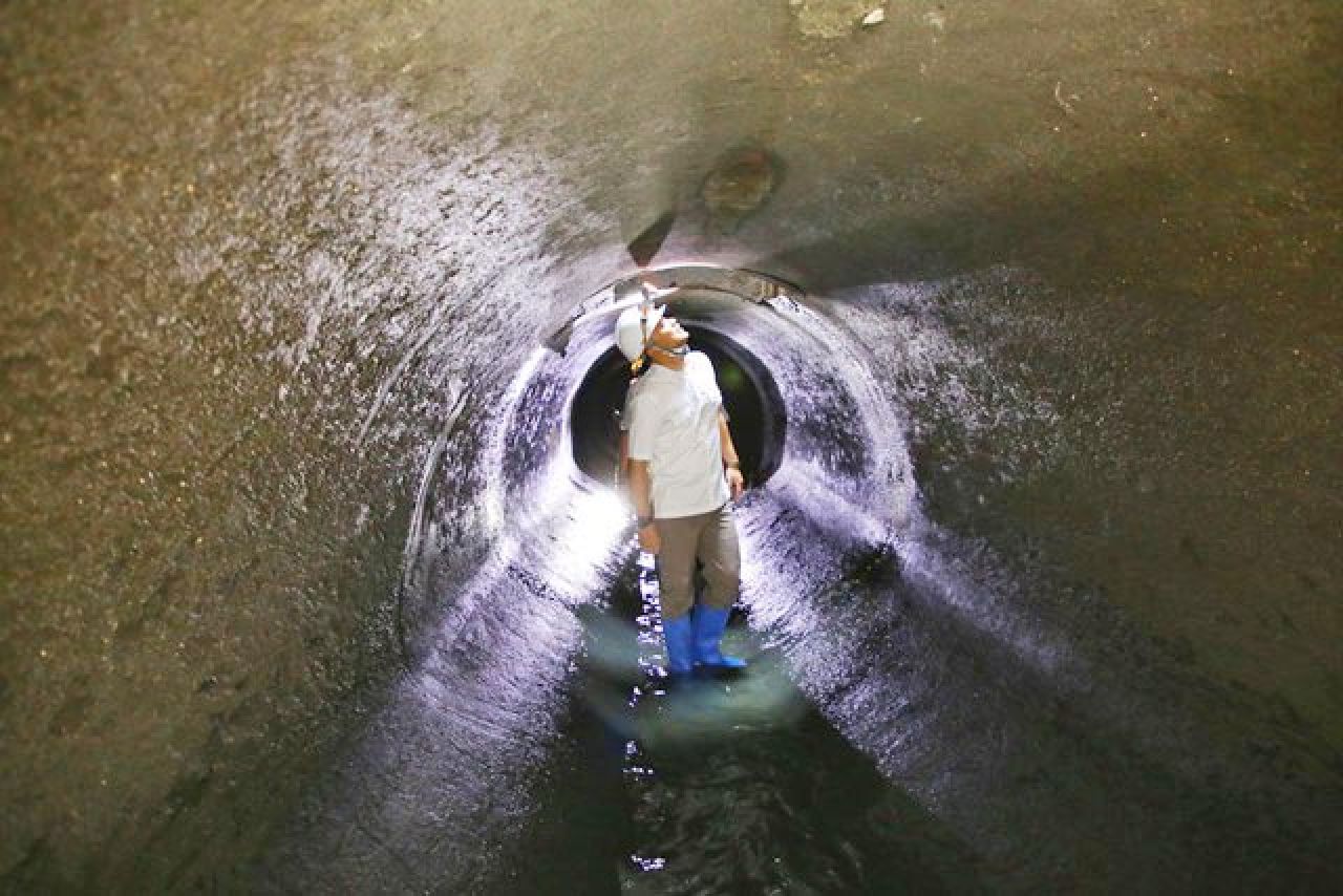 Momen HJKS ke-730, Wali Kota Eri Cahyadi Komitmen Tuntaskan Genangan di Surabaya