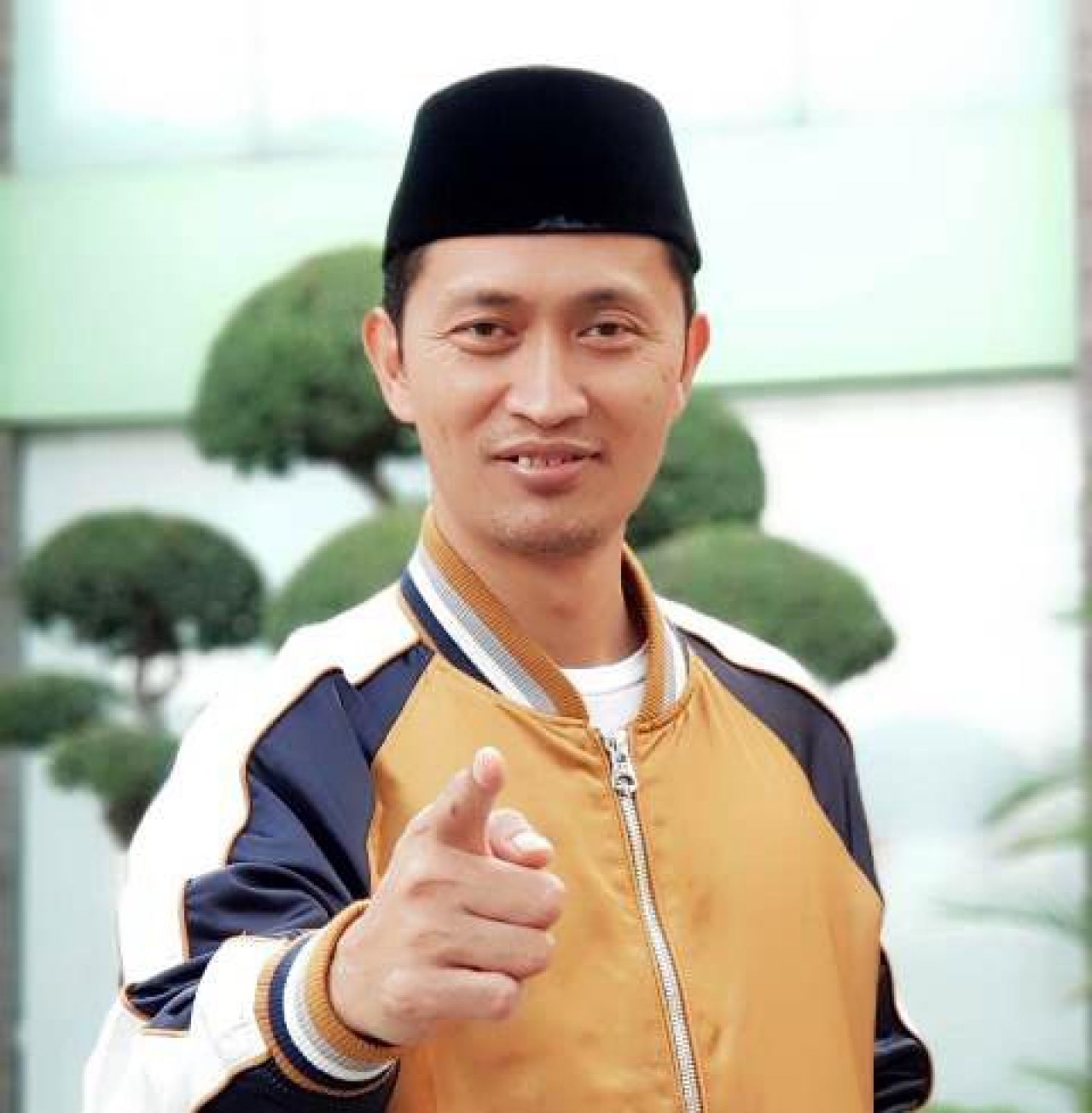 Johnny G Plate Tersangka Korupsi BTS 4G, Gus Nur Kholis Tagih Janji Surya Paloh Bubarkan Nasdem!