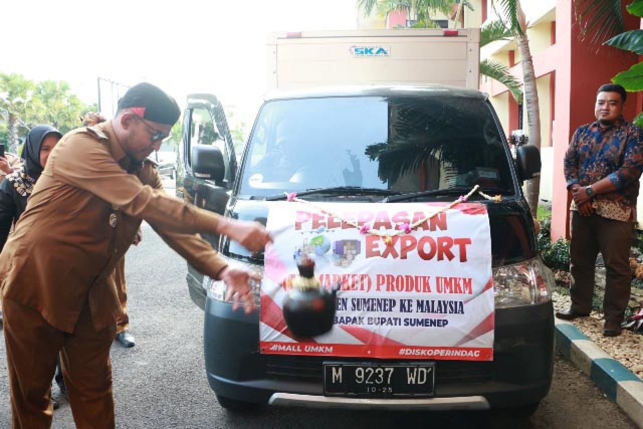 Uji Coba Pasar Luar Negeri, Bupati Fauzi Ekspor 12 Makanan Tradisional Produk UMKM Sumenep Ke Malaysia