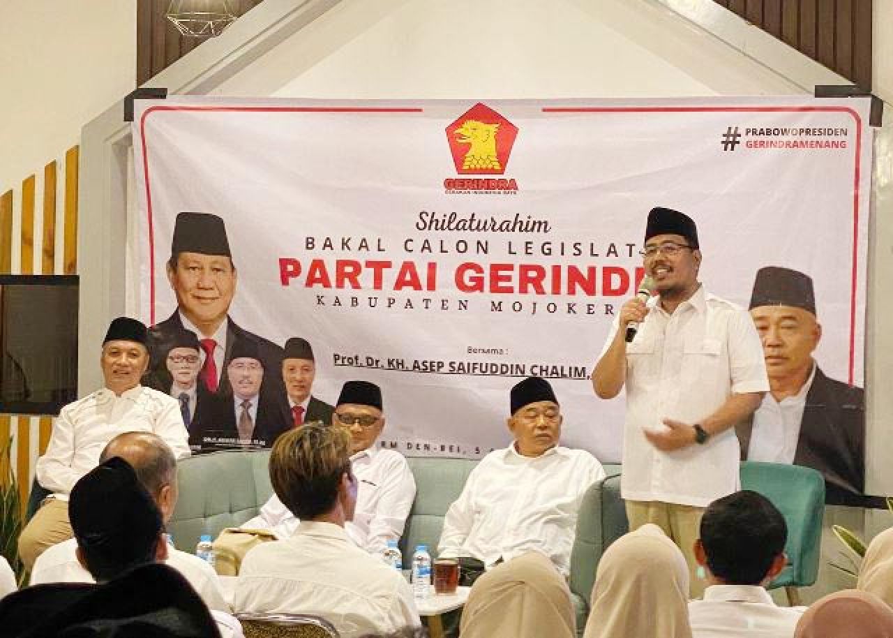 Kiai Asep Hadiri Kosolidasi Bacaleg, Anwar Sadad: Tanda Ada Kesamaan Visi Menangkan Prabowo dan Gerindra!