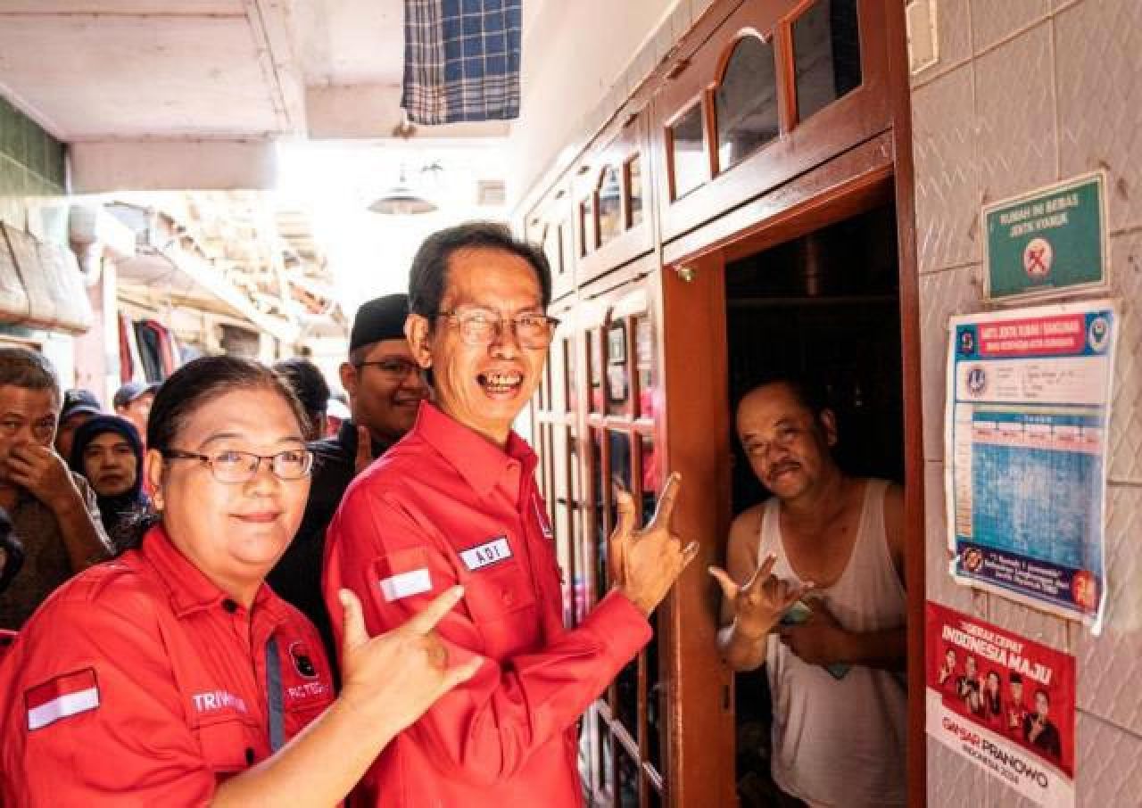 Perluas Dukungan Ganjar! Kader PDIP Surabaya Bergerak Serentak Door to Door ke Rumah Warga
