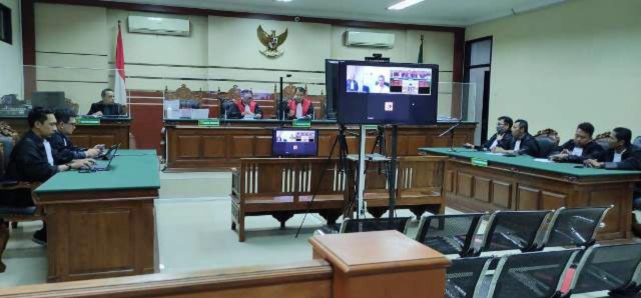 Terbukti Bersalah! Mantan Bupati Bangkalan Divonis 9 Tahun, Lebih Ringan 3 Tahun dari Tuntutan Jaksa KPK