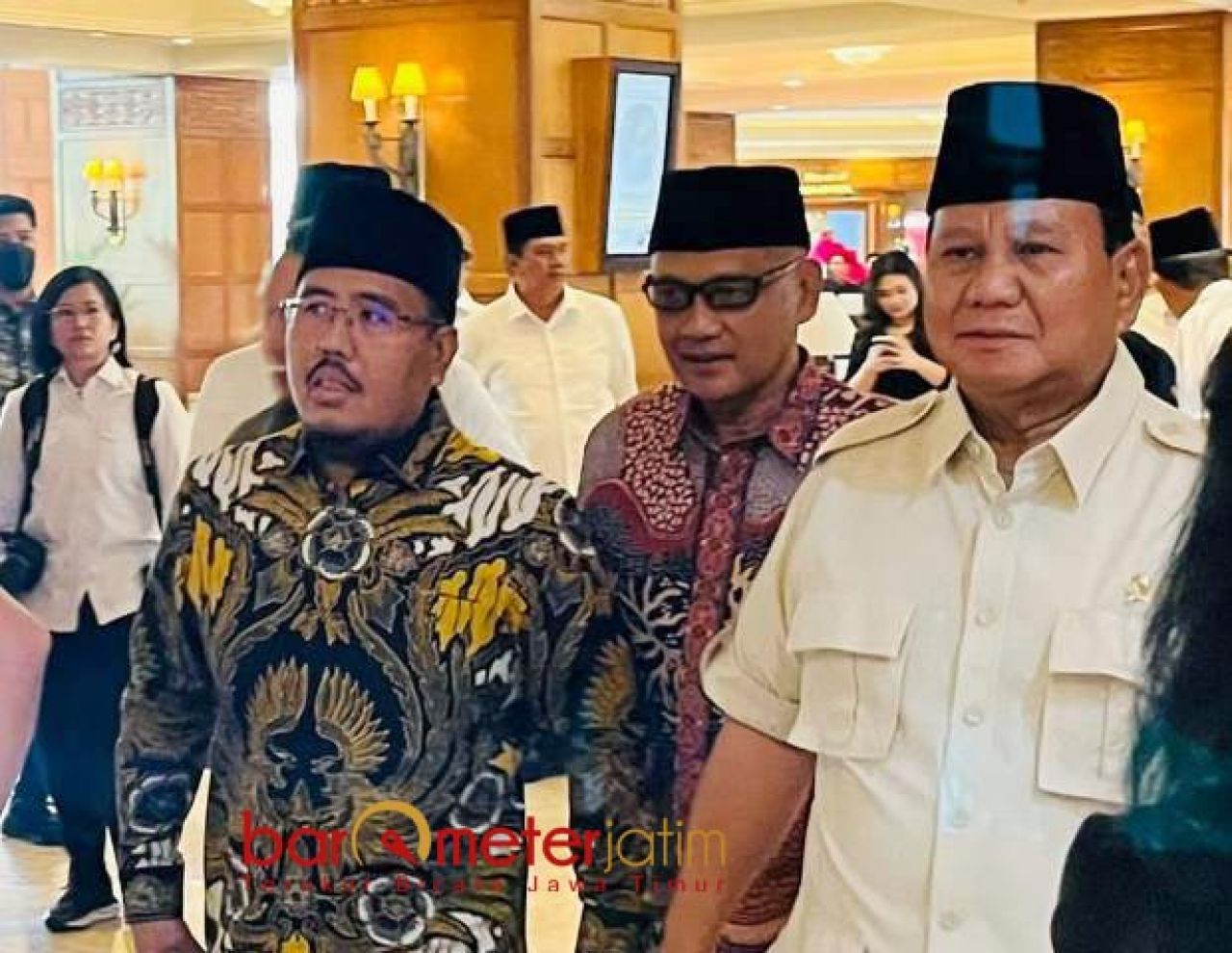 Turun ke Jatim Gelar Pertemuan Tertutup dengan Kiai Pengasuh Ponpes, Prabowo Berburu Cawapres dari Kalangan NU?