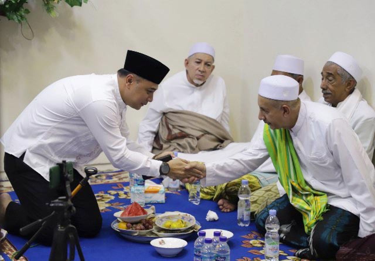 Dianggap Santri Gus Kikin, Wali Kota Eri Cahyadi Akan Jadi Bagian dari Alumni Pesantren Tebuireng