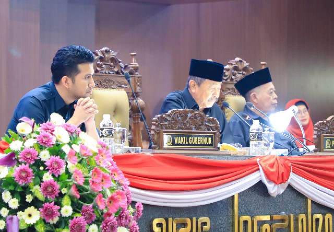 Emil Dardak Sependapat: Pelayanan Publik di Jawa Timur Perlu Ditingkatkan!