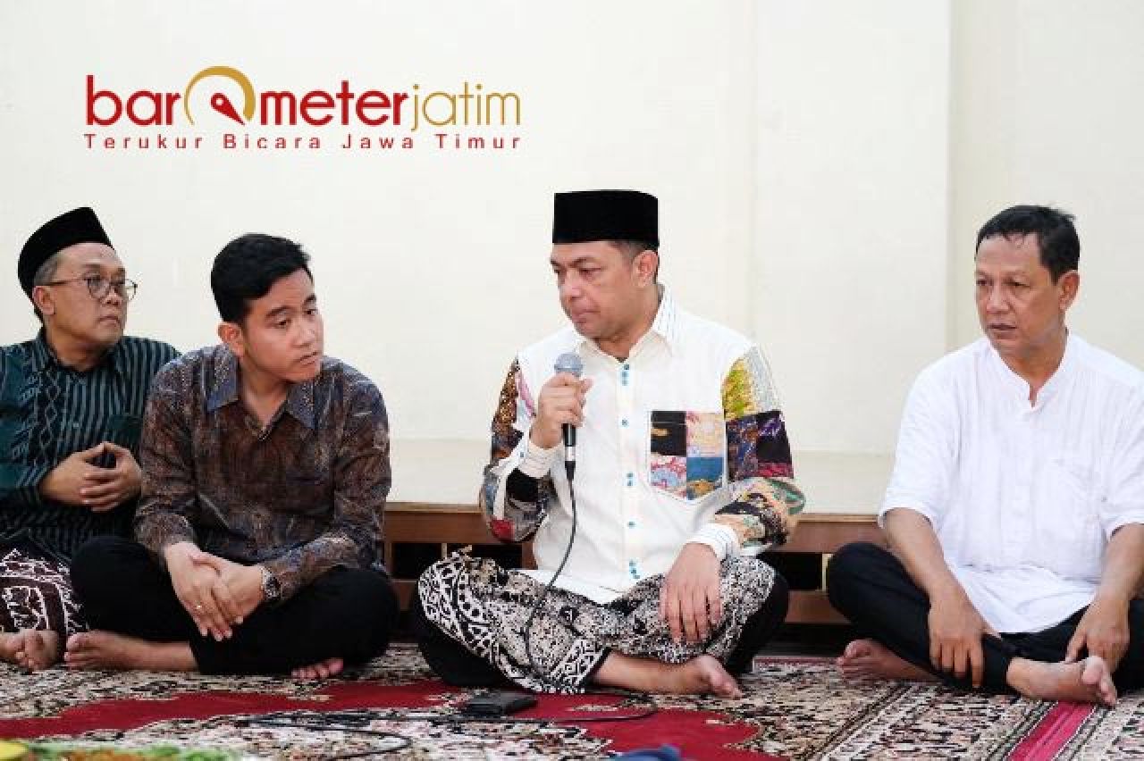 Bahas Gerakan Pemenangan, Gus Hans dan Gus Pengasuh Ponpes Bertemu Gibran di Kediaman Guru Ngaji Jokowi