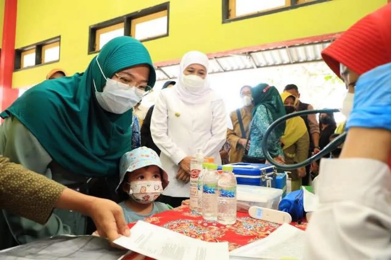 28 Hari Lagi Khofifah Lengser dari Kursi Gubernur, Jawa Timur Dihantam KLB Polio!