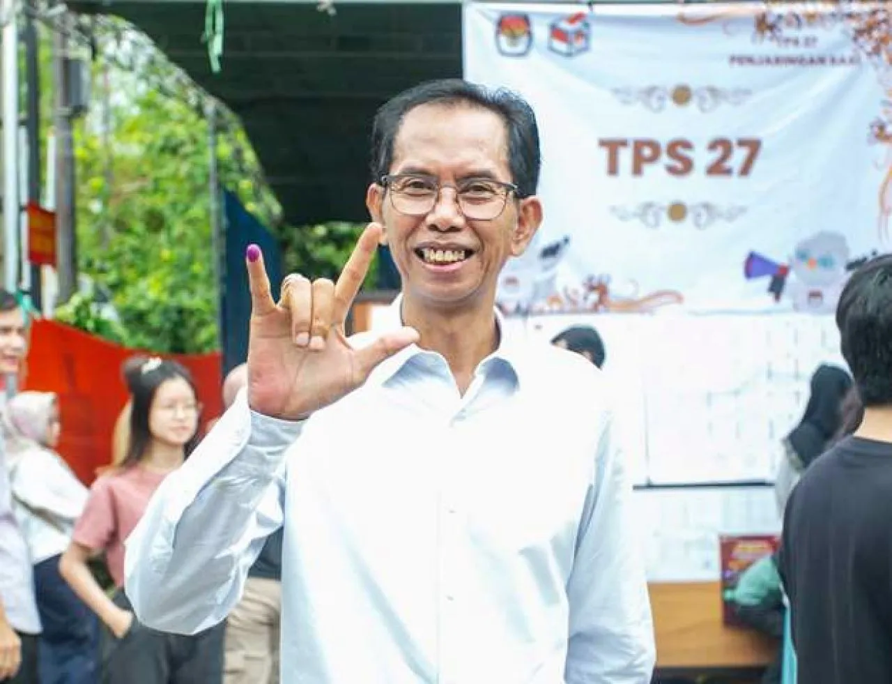 Salam 3 Jari Usai Nyoblos, Adi Sutarwijono Optimis Ganjar-Mahfud dan PDIP Banjir Dukungan di Surabaya!