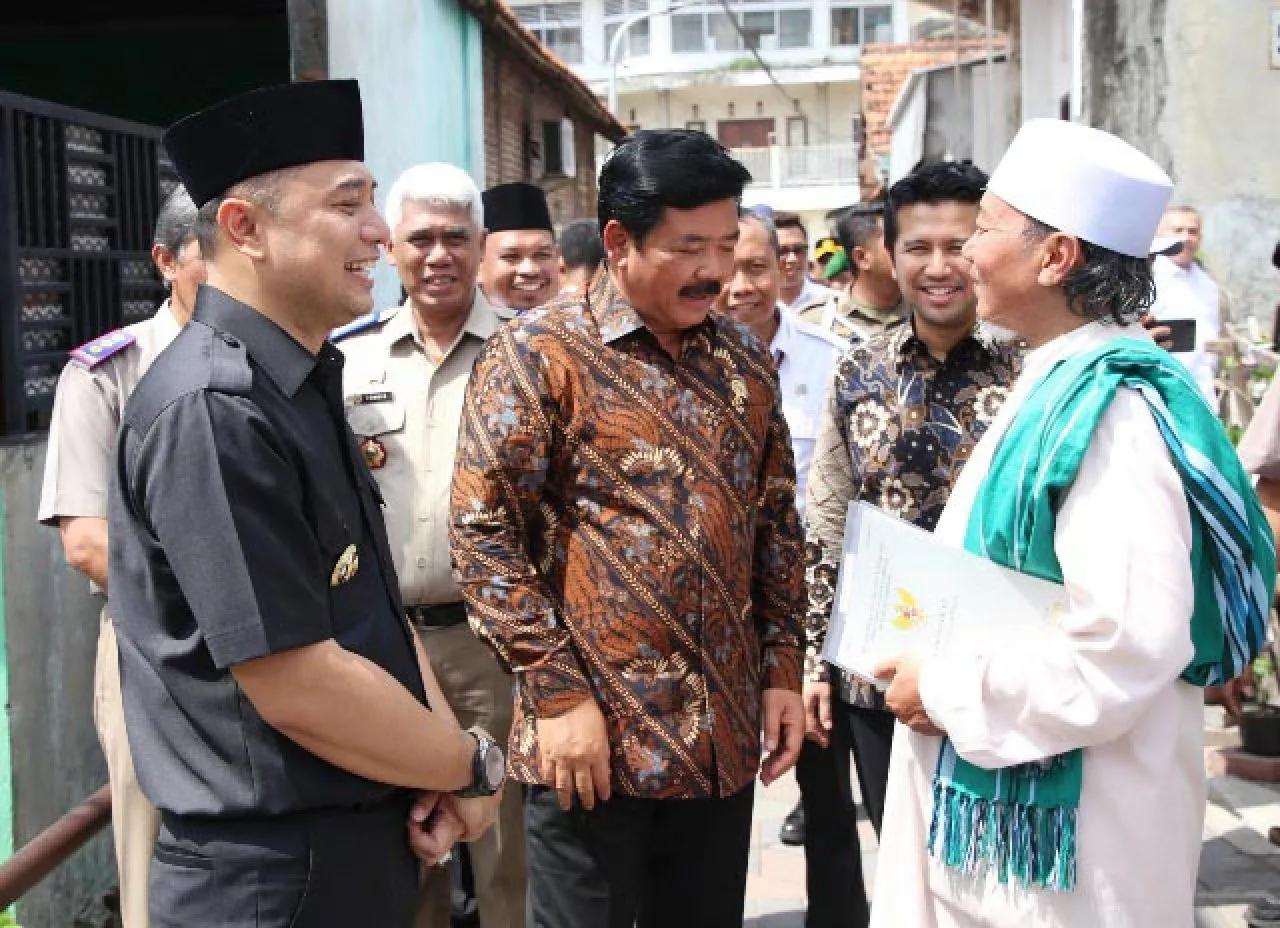 Menteri ATR/BPN ke Eri Cahyadi soal Tanah Wakaf: Laporkan Kalau Ada yang Belum Bersertifikat!