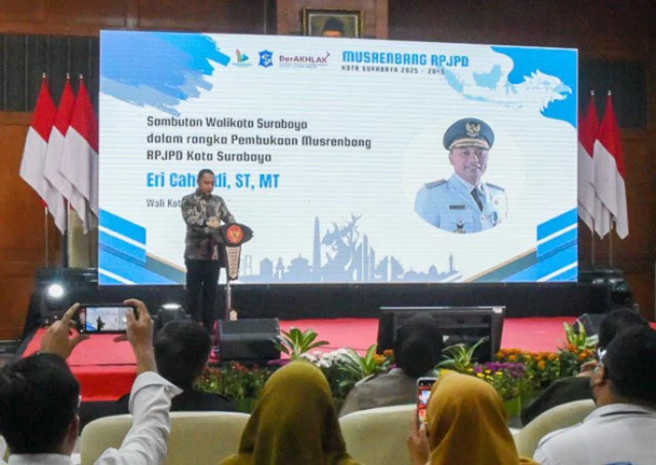 6,76% Orang di Surabaya Masih Nganggur, Musrenbang RPJPD 2024-2045 Utamakan Bonus Demografi